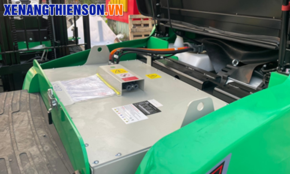 Pin khô Lithiun xe nâng điện 3 tấn AE