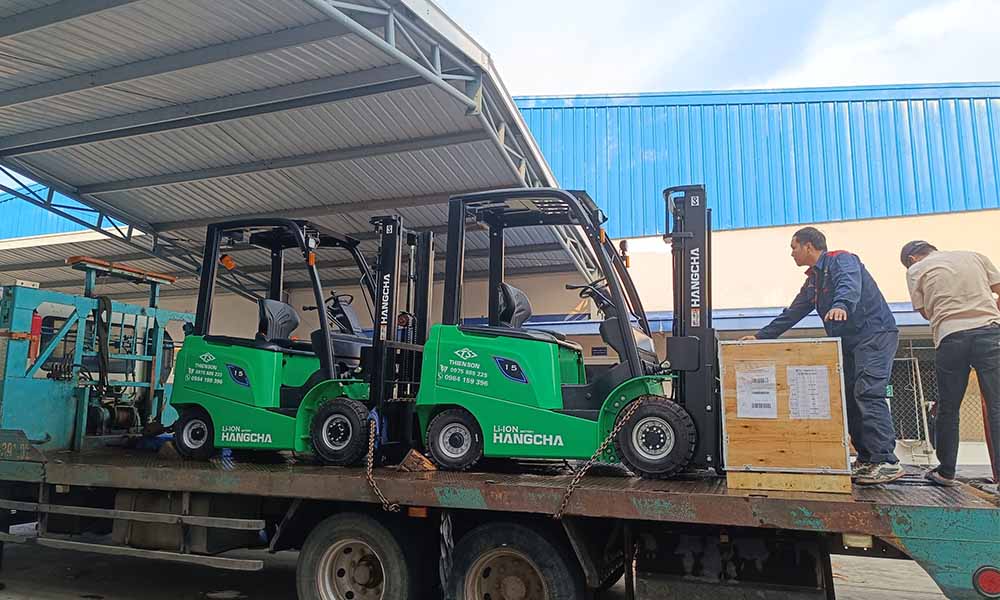 xe nâng điện 1.5 tấn dòng AE