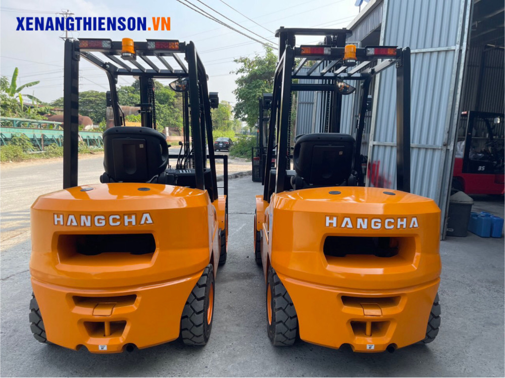 Hình ảnh xe nâng dầu 3 tấn dòng X
