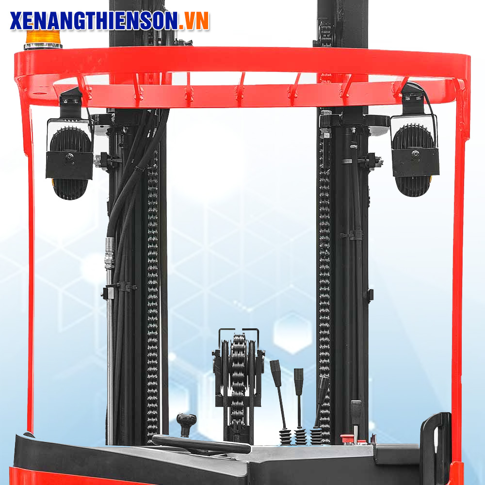 Xe nâng Reachtruck 2 tấn Acid