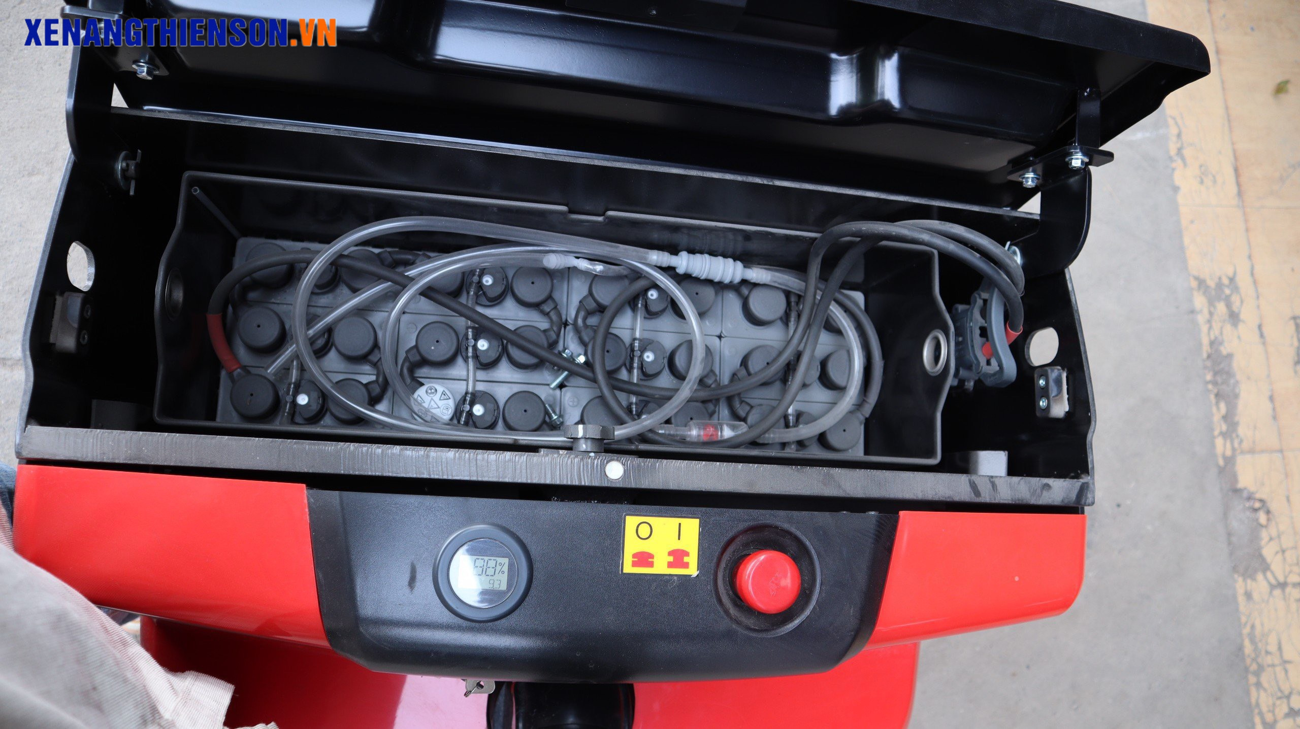 Pin axit xe nâng điện tay thấp 3 tấn pin axit