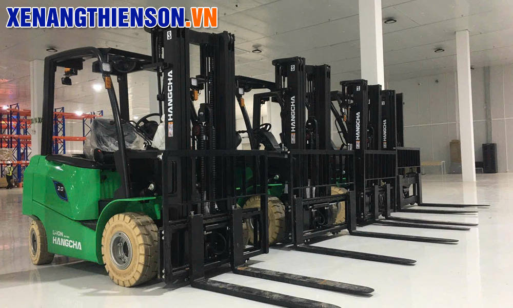 Lốp xe nâng - lốp không tạo vết