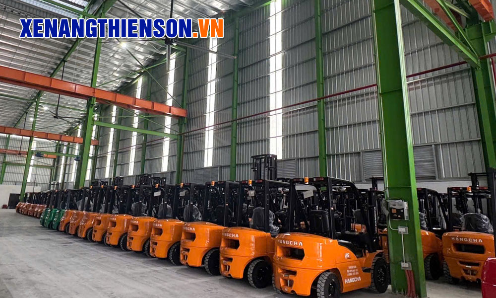 Xe nâng Thiên Sơn 