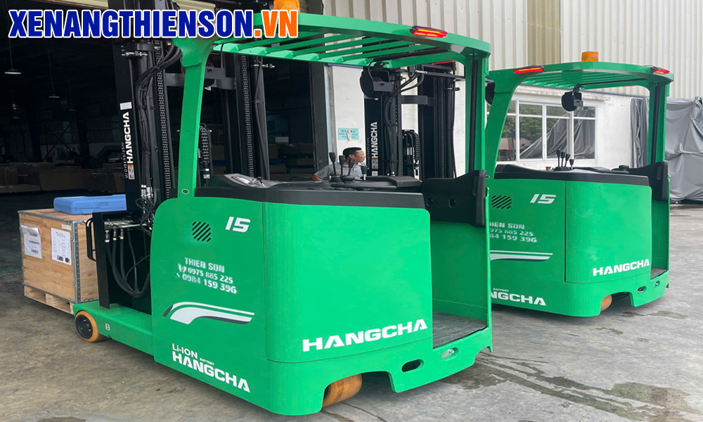 Đèn kẻ vạch an toàn lắp trên xe Reachtruck