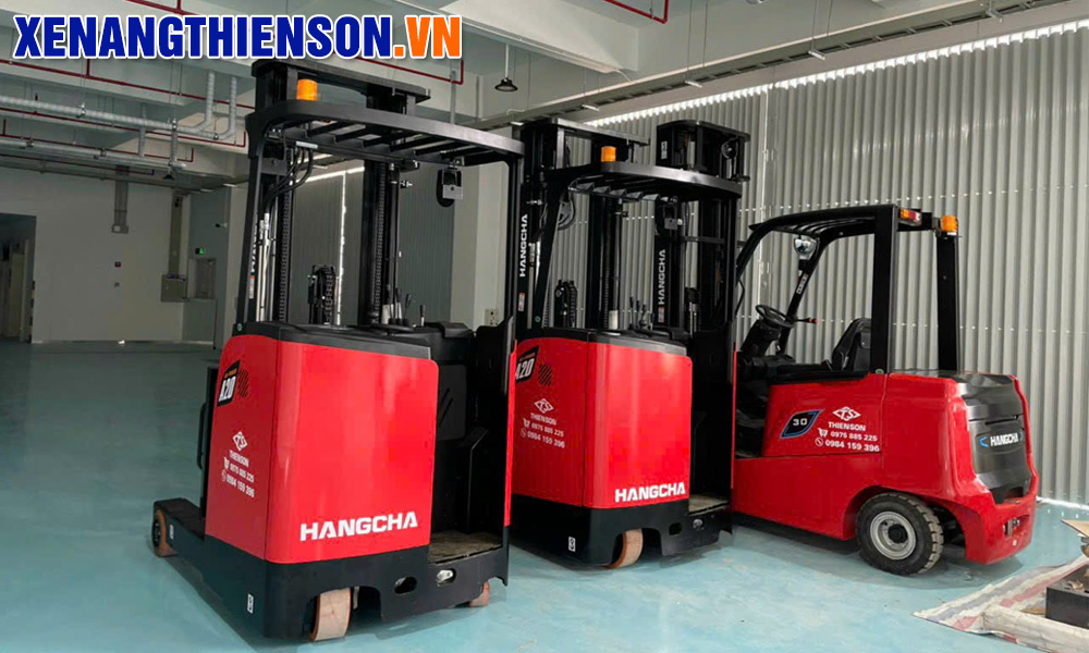 Thuê xe nâng điện tại kho khách hàng
