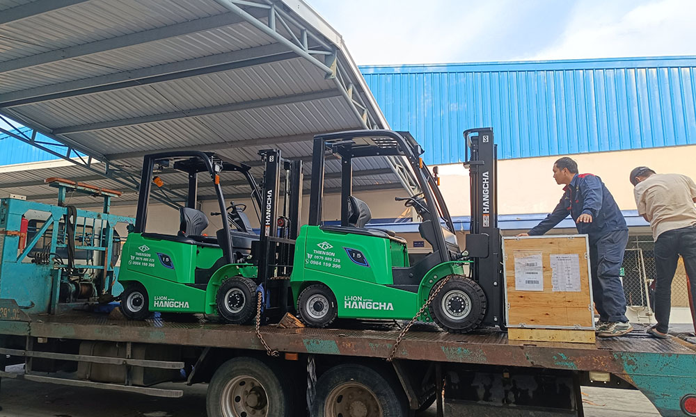 Giá xe nâng điện tại Ninh Bình