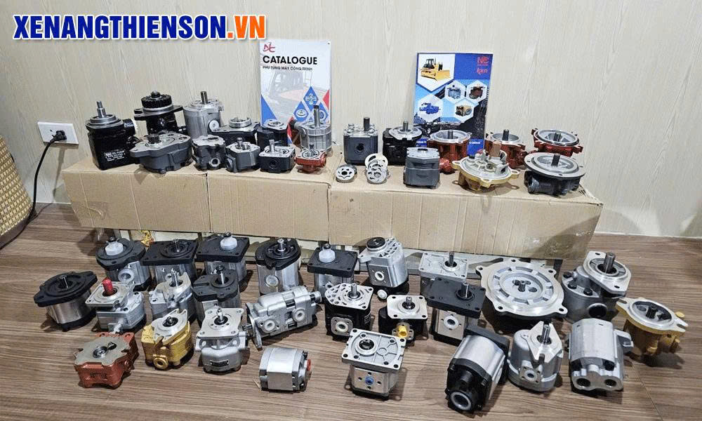 Bơm thuỷ lực xe nâng cần thay đúng theo Model xe