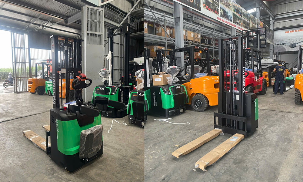 Xe nâng tay điện đứng lái