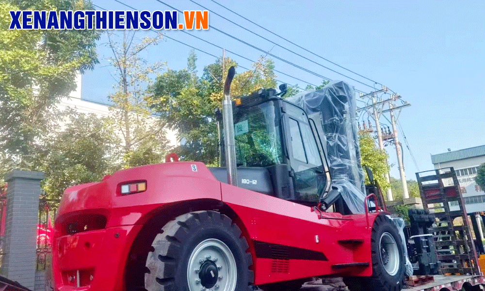 Xe nâng dầu 18 tấn tâm tải 1200mm